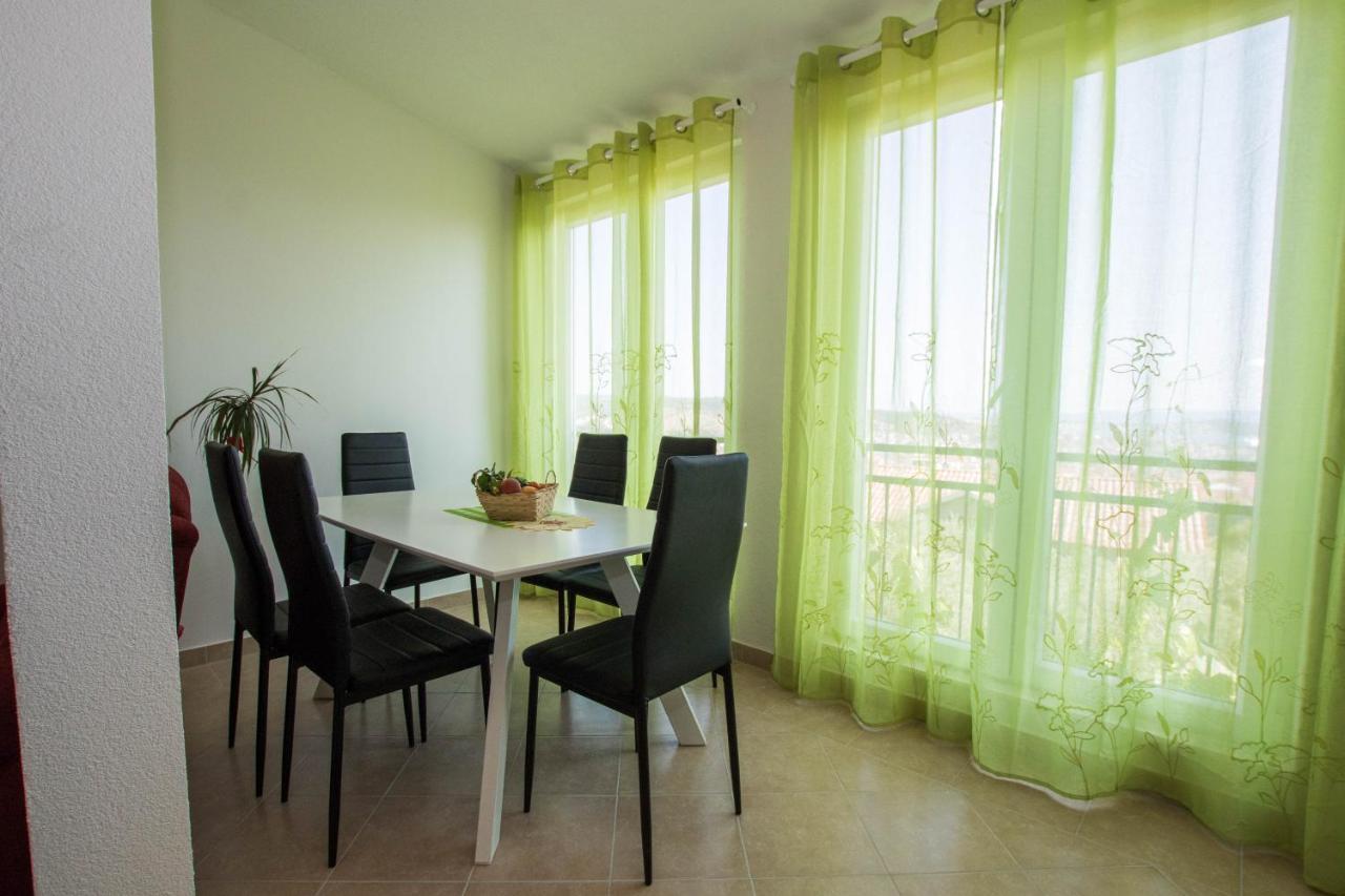 Apartment Andrea تروغير المظهر الخارجي الصورة