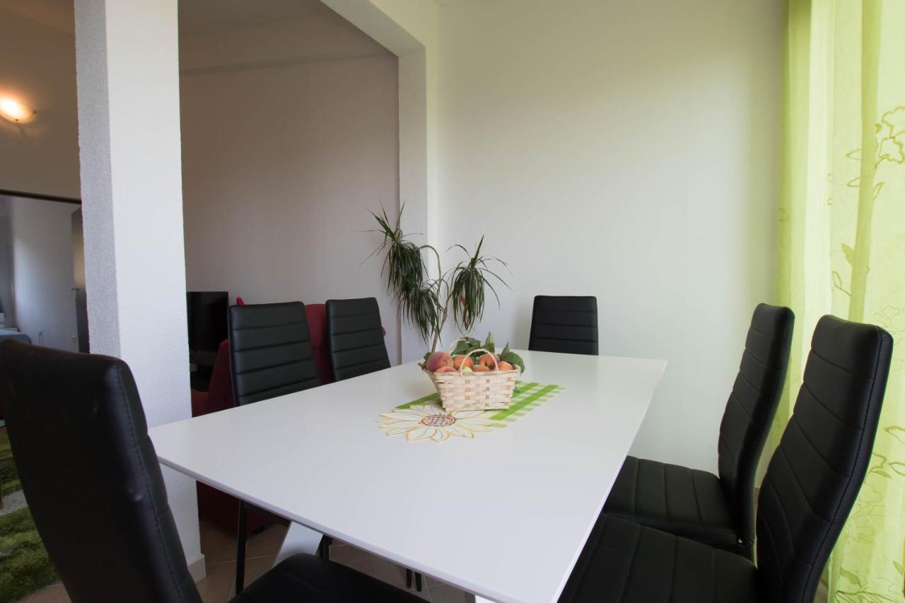Apartment Andrea تروغير المظهر الخارجي الصورة